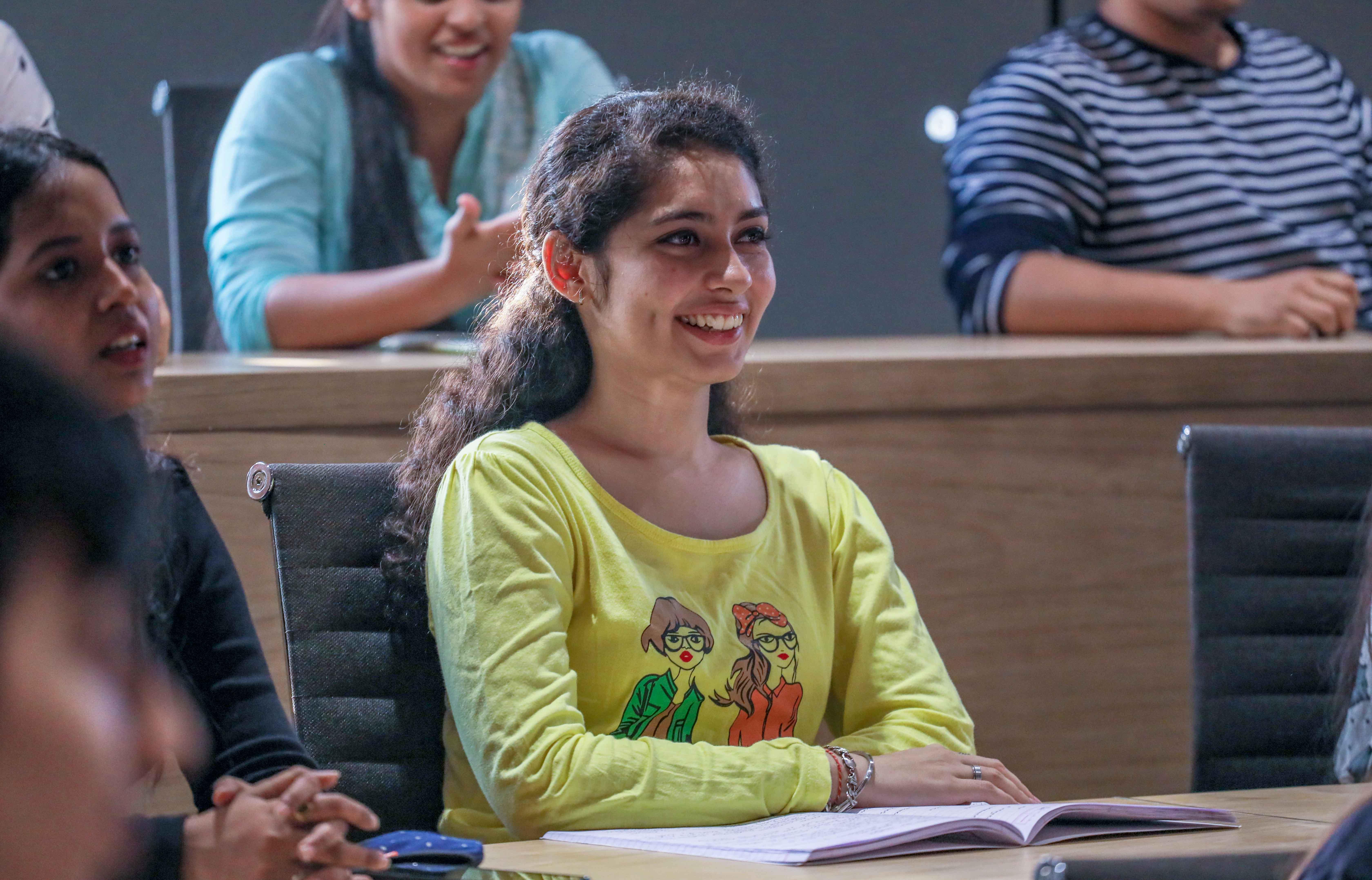 DY Patil  Patil, VPSM Students photo 14